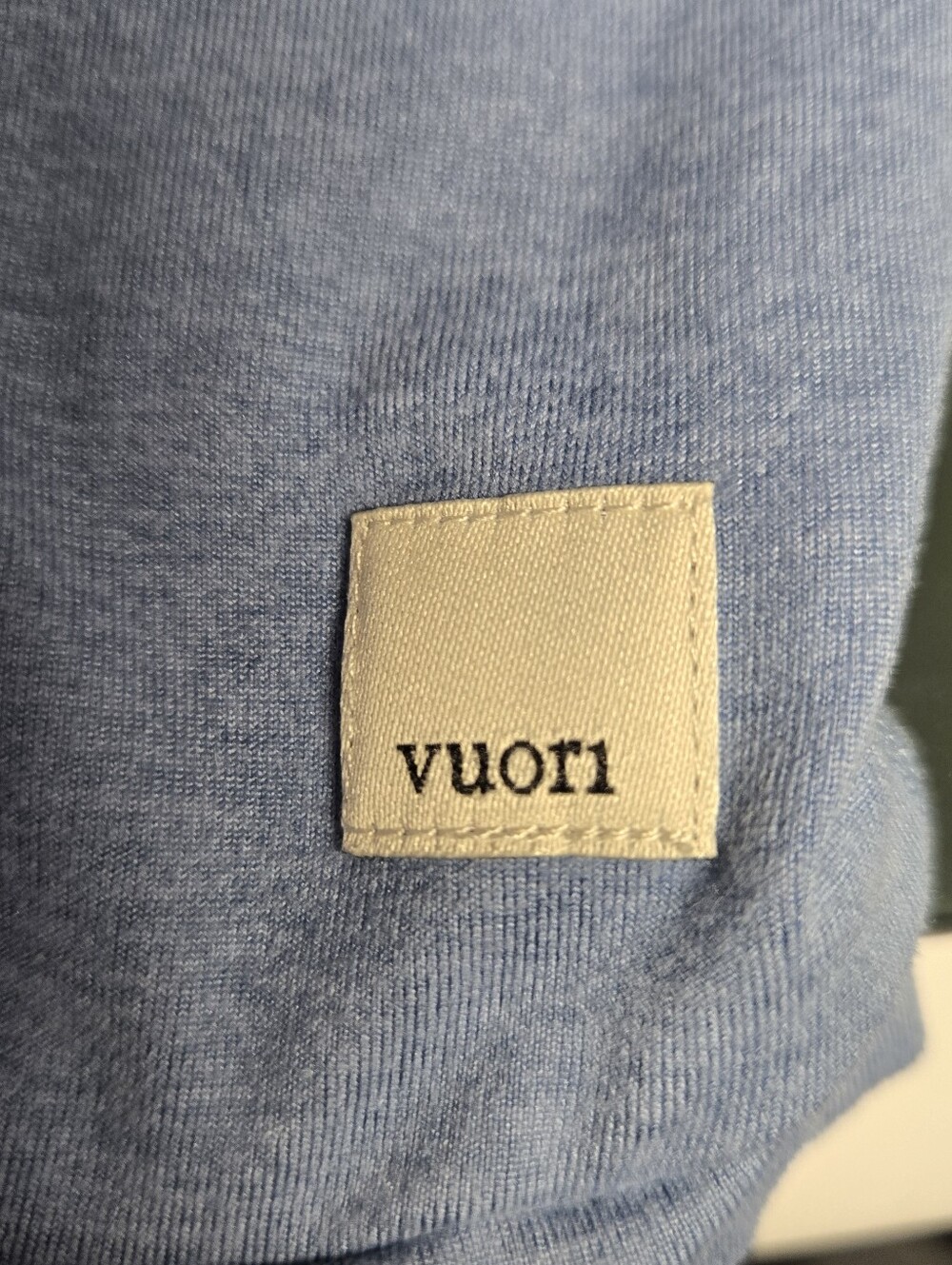 Vuori Halo Essential Womems Blue Sweatshirt Size Small - Picture 3 of 4